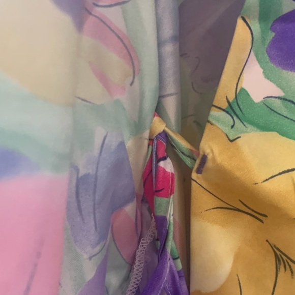 Romantic Moments Robe Bright Floral One Size Vintage Like New Long Ties … - Picture 6 of 12